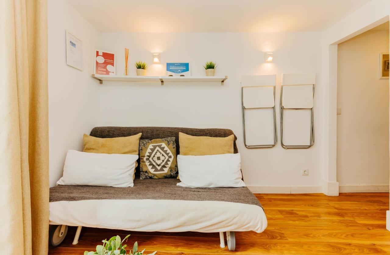 Rent4Rest Bairro Alto Charming 1Bd Apartment Lisbon Exterior photo